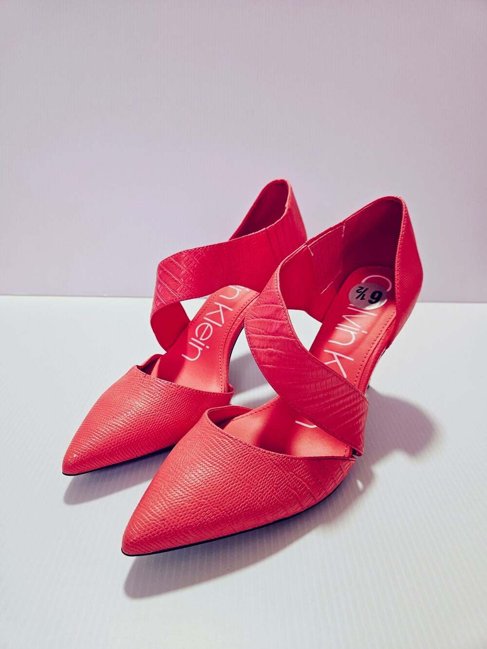 Calvin Klein Gella Coral Lizard Textured Pointed Toe Stiletto 6.5M Slip On Pumps